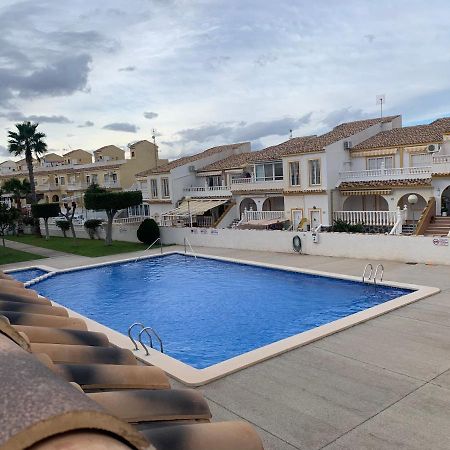 Adosado Tranquilo Con Piscina Y Vistas Al Mar Apartment Puerto Marino Exterior photo